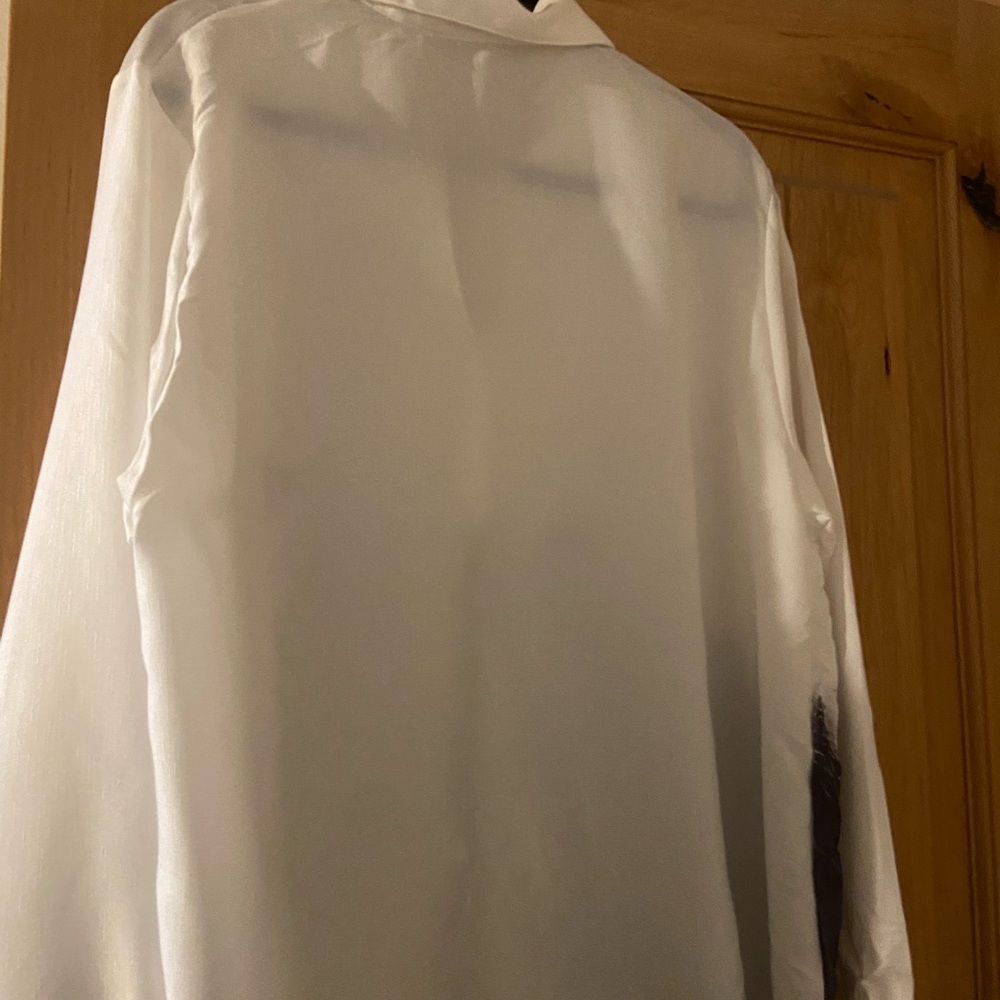Stylish White and Black Horse Print ladies blouse - Picture 5 of 6